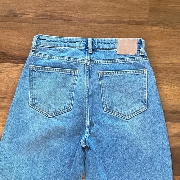 Zara Light Straight Jeans - Picture 9 of 10